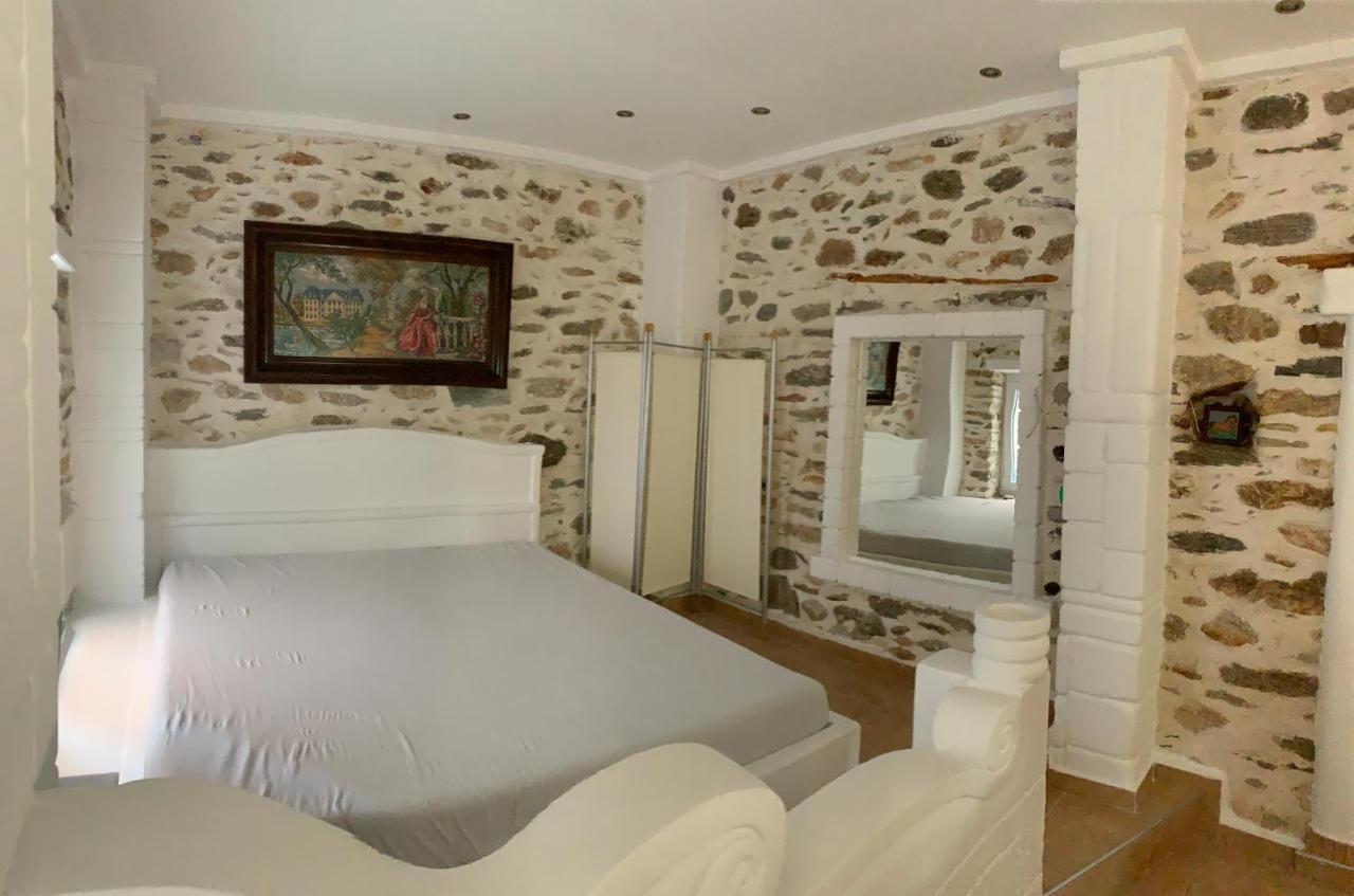 Sea&Stone Apartment Skala Sotiros Exterior photo